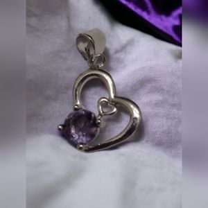 💥3/$12 Silver and Purple Heart Pendant
